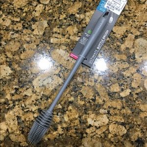 Brand new silicone bottle brush